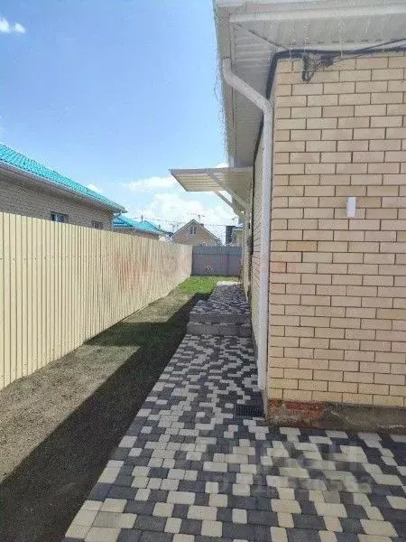 Дом в Ростовская область, Ростов-на-Дону Сосновая ул. (100 м) - Фото 1