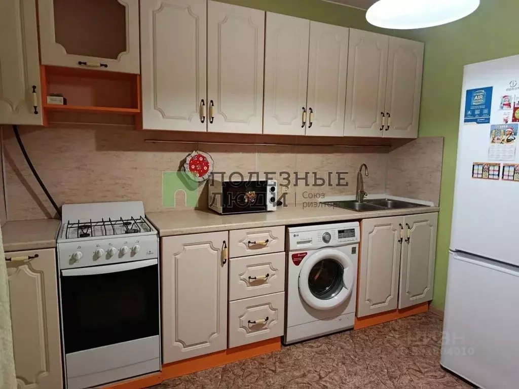 1-к кв. Удмуртия, Ижевск ул. Е.М. Кунгурцева, 21 (33.0 м) - Фото 1