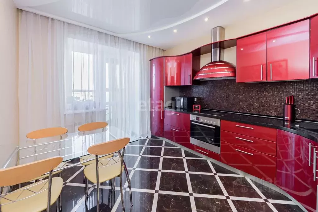 3-к кв. Тюменская область, Тюмень ул. Малыгина, 4 (86.8 м) - Фото 1