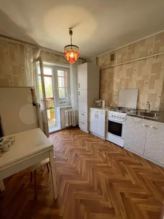 1-к. квартира, 38 м, 2/9 эт. - Фото 0