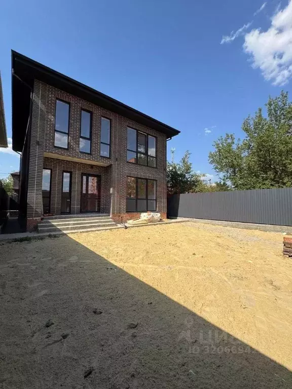 Дом в Ростовская область, Ростов-на-Дону ул. Котовского, 16 (230 м) - Фото 1