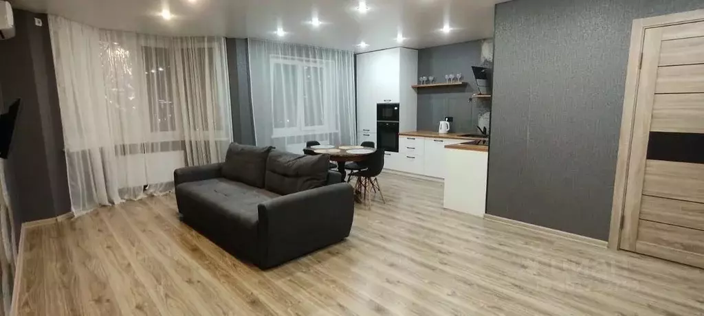 2-к кв. Саратовская область, Энгельс ул. Пушкина, 85 (61.0 м) - Фото 2
