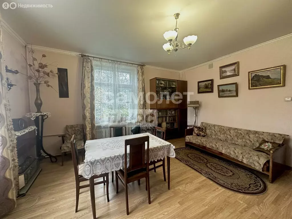 3-комнатная квартира: Брянск, улица Брянской Пролетарской Дивизии, 34 ... - Фото 1