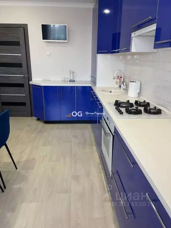 3-к кв. Брянская область, Брянск Советская ул., 108 (79.6 м) - Фото 1