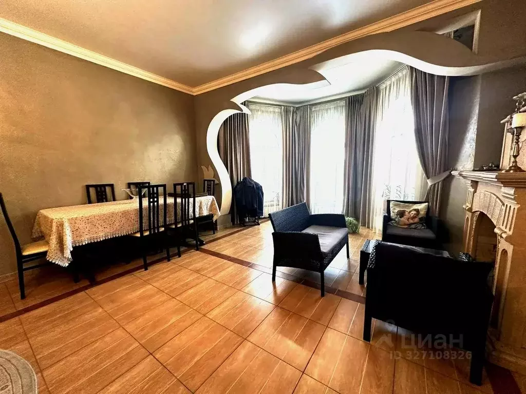 Дом в Оренбургская область, Оренбург ул. Хакимова, 44 (184 м) - Фото 1