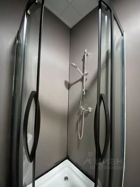 Комната Приморский край, Владивосток Светланская ул., 11 (16.0 м) - Фото 2