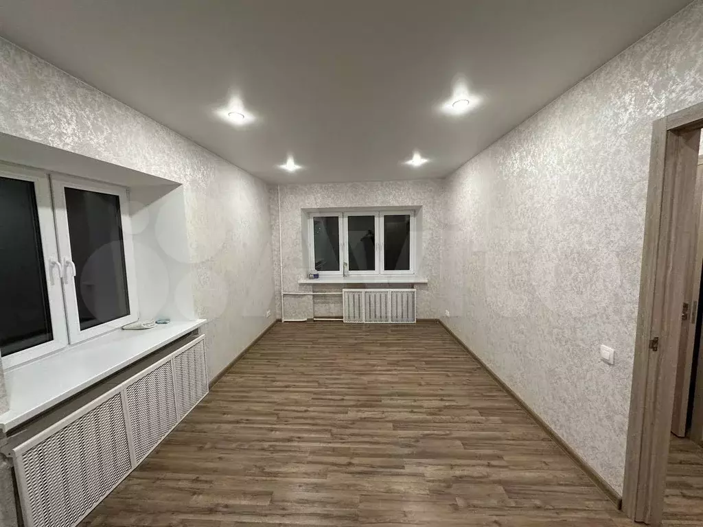 1-к. квартира, 31 м, 1/5 эт. - Фото 0