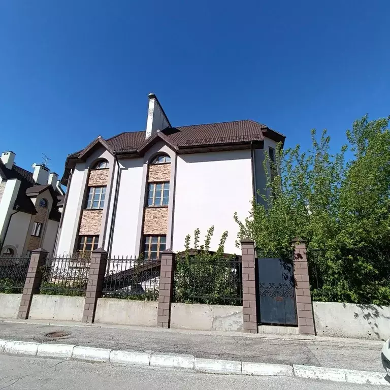 Дом в Самарская область, Самара Солнечная ул., 30Бк7 (800 м) - Фото 0