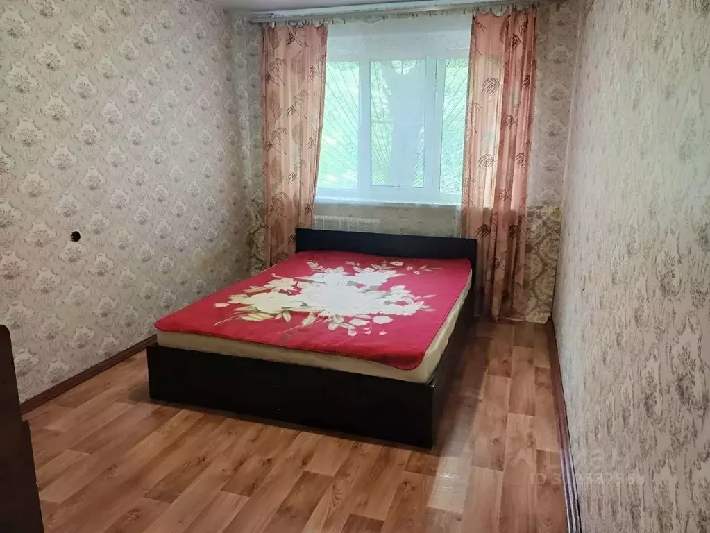 2-к кв. Волгоградская область, Волжский Советская ул., 16 (44.1 м) - Фото 0