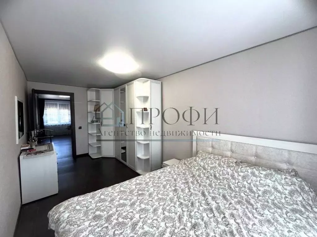 2-к кв. Белгородская область, Новый Оскол ул. Островского, 67 (45.4 м) - Фото 1