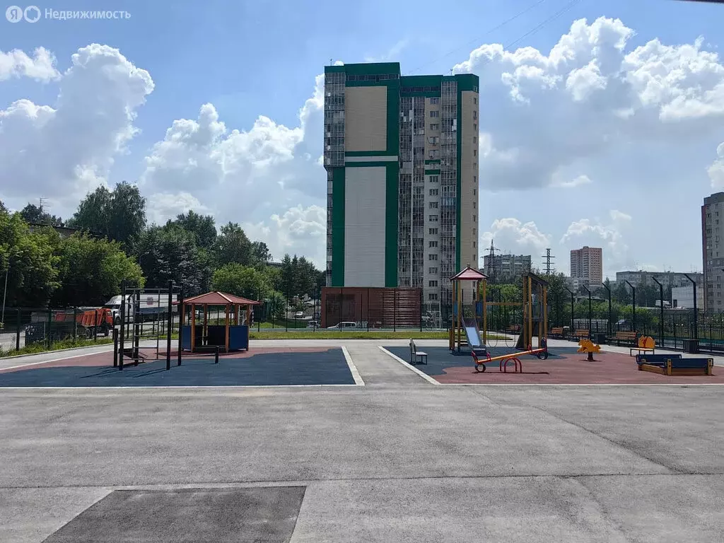 Квартира-студия: Новосибирск, улица Есенина, 12/1 (38 м) - Фото 1