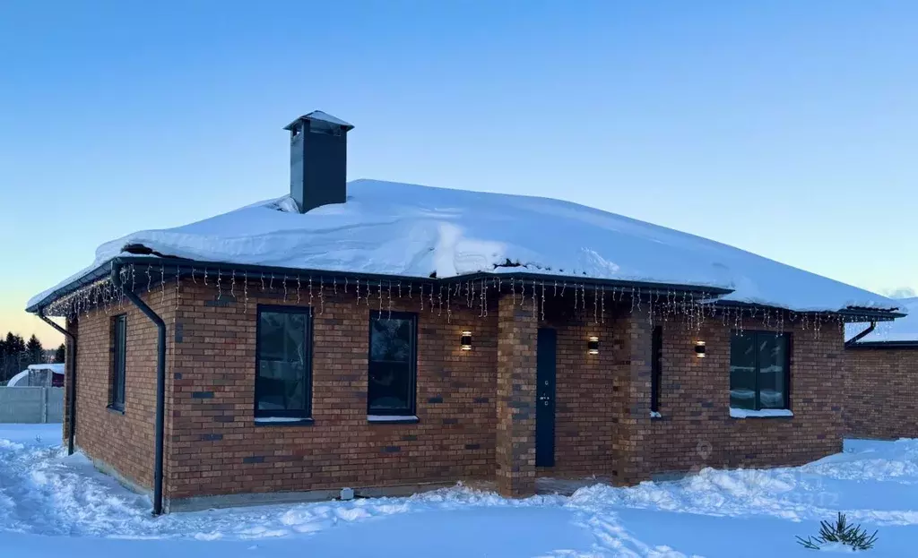 Коттедж в Пермский край, Пермский муниципальный округ, д. Мартьяново ... - Фото 1