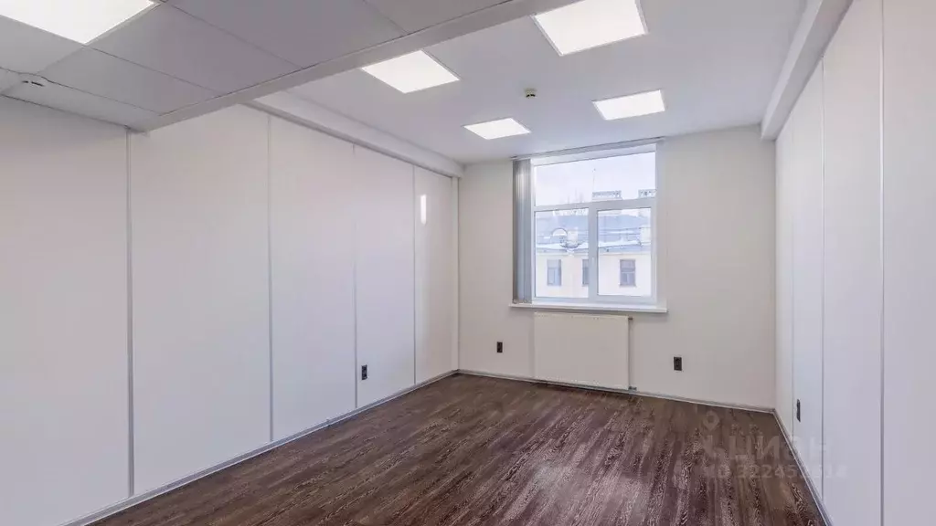 Офис в Санкт-Петербург ул. Чапаева, 15 (25 м) - Фото 1