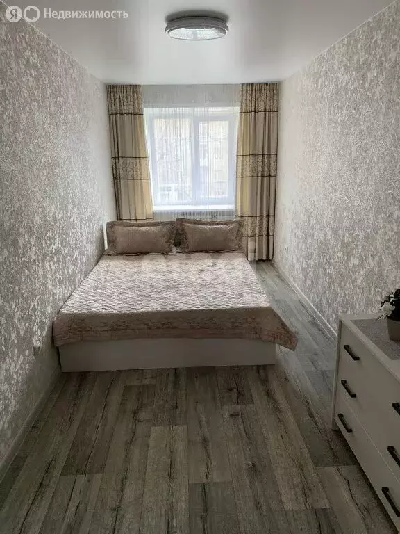 3-комнатная квартира: Новосибирск, улица Восход, 1 (55.7 м) - Фото 0