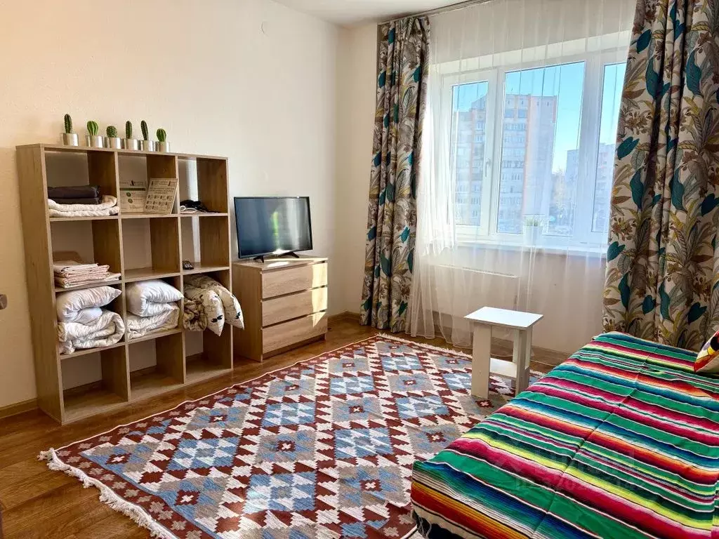 1-к кв. Псковская область, Псков ул. Труда, 50 (40.0 м) - Фото 2