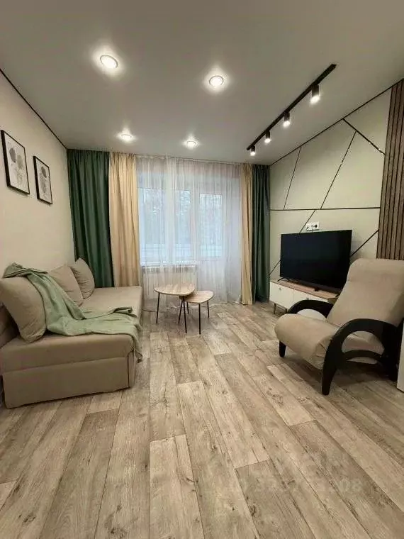 1-к кв. Татарстан, Зеленодольск ул. Фрунзе, 26 (33.0 м) - Фото 1