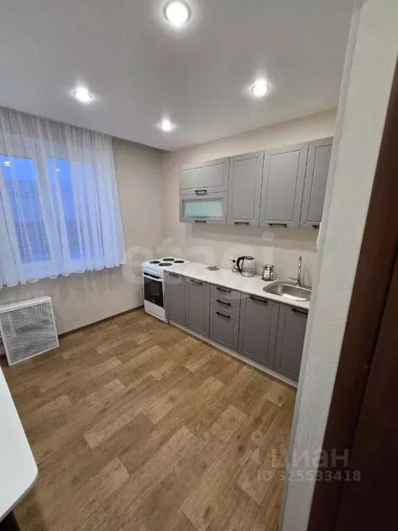 1-к кв. Тюменская область, Тюмень ул. Мельникайте, 135 (33.4 м) - Фото 1