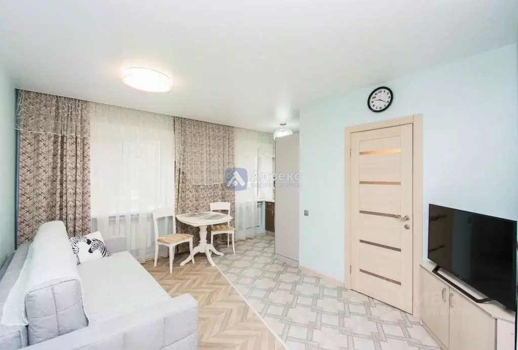 2-к кв. Тюменская область, Тюмень Карская ул., 21 (40.0 м) - Фото 2