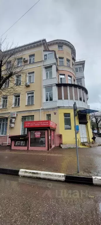 Помещение свободного назначения в Краснодарский край, Туапсе ул. ... - Фото 1