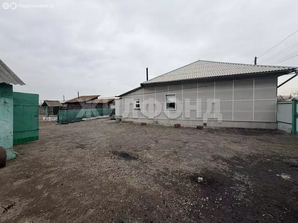 Дом в село Белый Яр, Октябрьская улица (46.3 м) - Фото 1