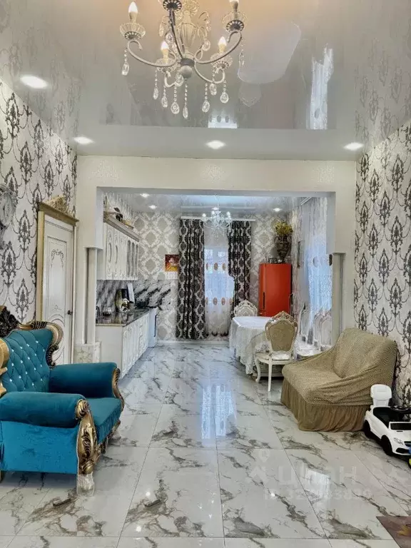 Дом в Волгоградская область, Волгоград Гурзуфская ул. (140 м) - Фото 1