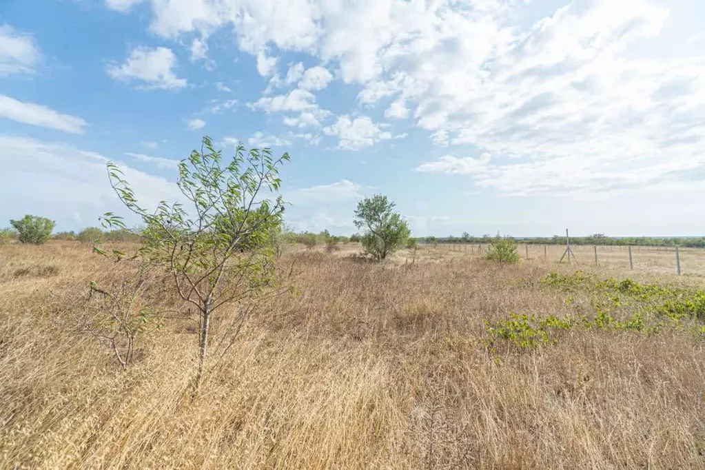 Участок в Крым, Бахчисарайский район, с. Песчаное  (6.0 сот.) - Фото 1