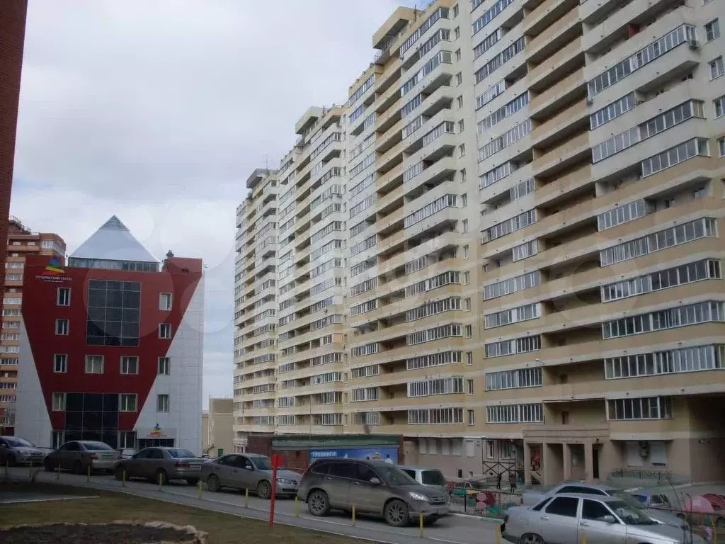 2-к. квартира, 57 м, 6/18 эт. - Фото 0