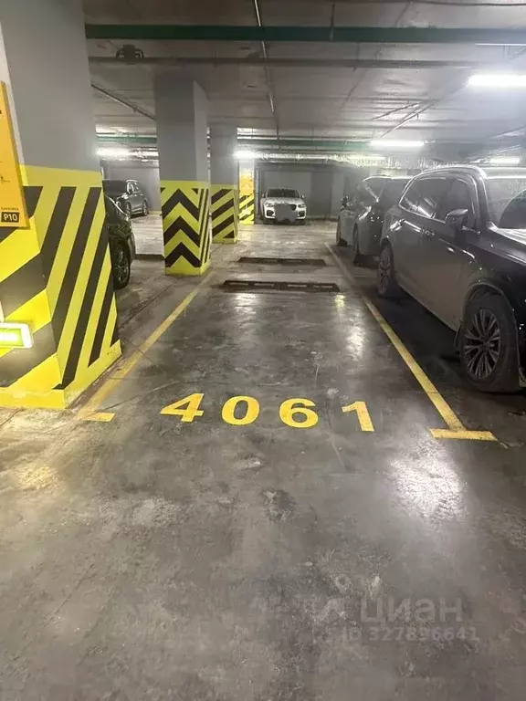 Гараж в Москва Сердце Столицы жилой комплекс (13 м) - Фото 1