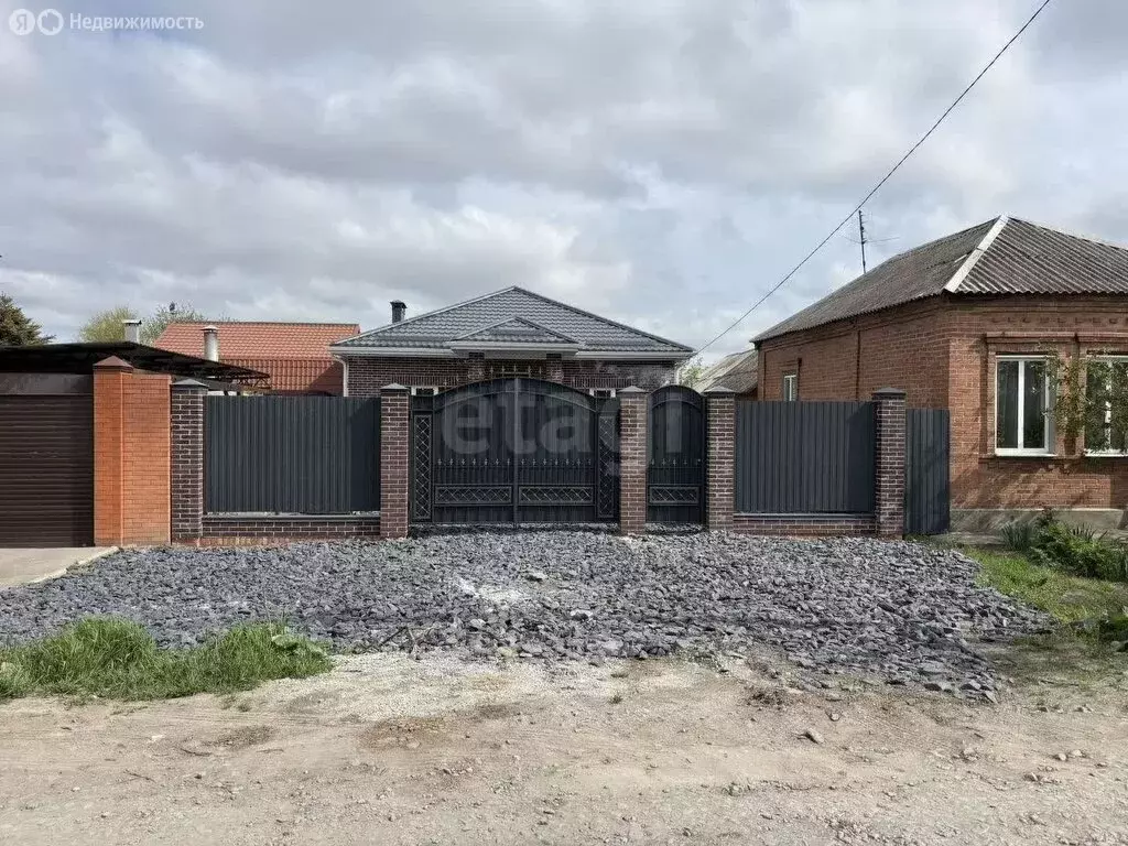 Дом в Батайск, Эстонская улица (115 м) - Фото 1