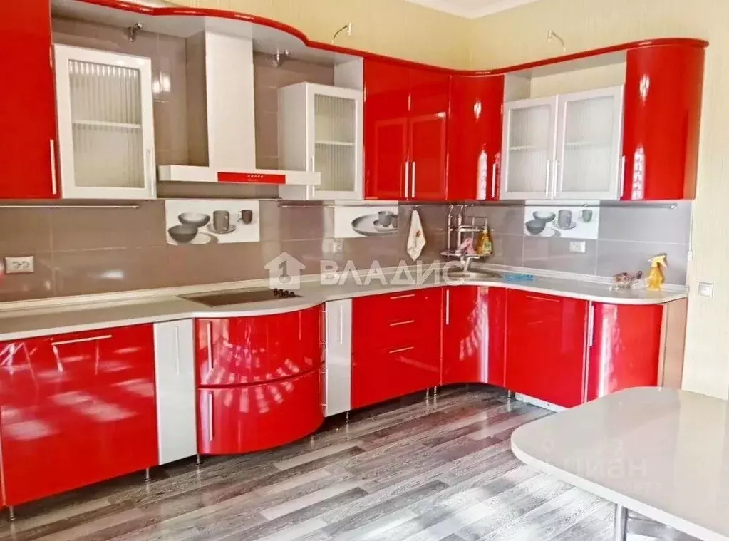 3-к кв. Белгородская область, Белгород ул. Победы, 124 (106.6 м) - Фото 2