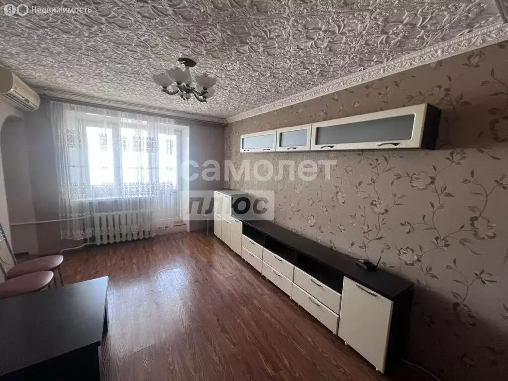 2-комнатная квартира: Астрахань, Фунтовское шоссе, 8 (40.9 м) - Фото 0