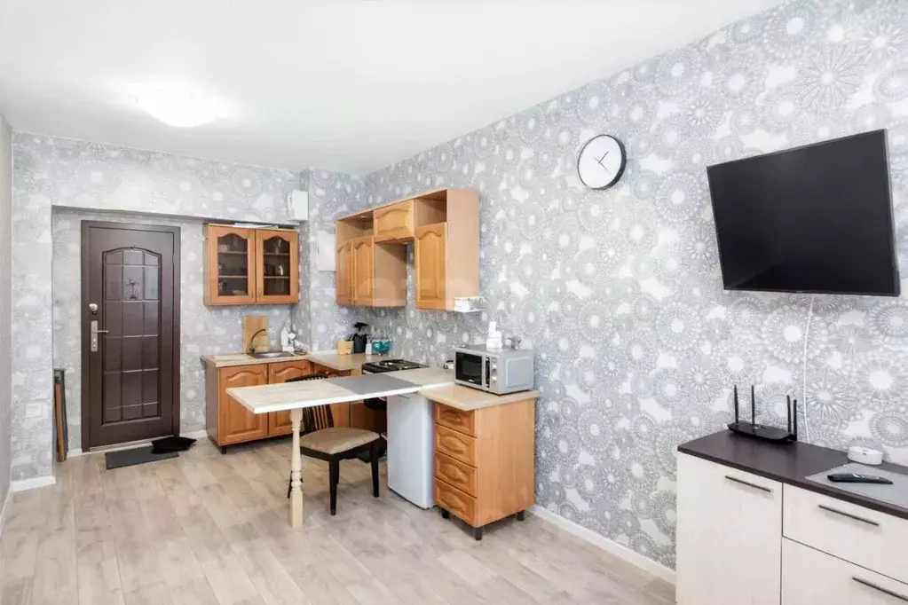 Студия Сахалинская область, Южно-Сахалинск просп. Победы, 81 (22.0 м) - Фото 1