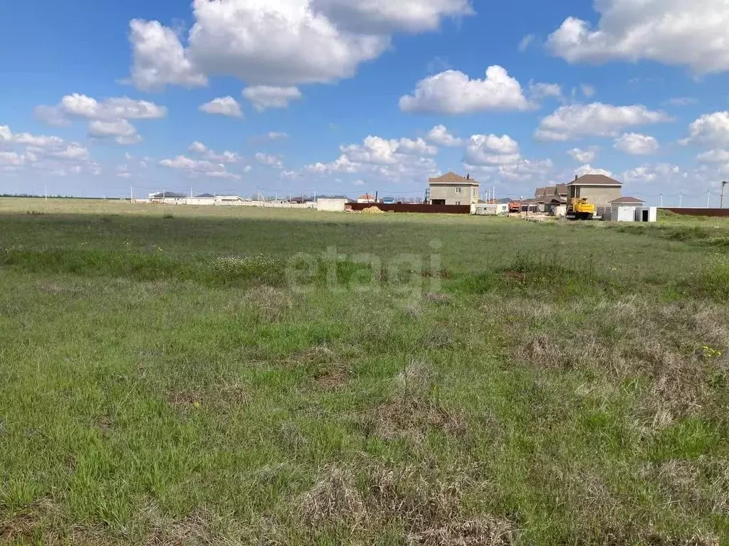 Участок в Крым, Сакский район, Уютненское с/пос, Братские дачи кп  ... - Фото 1