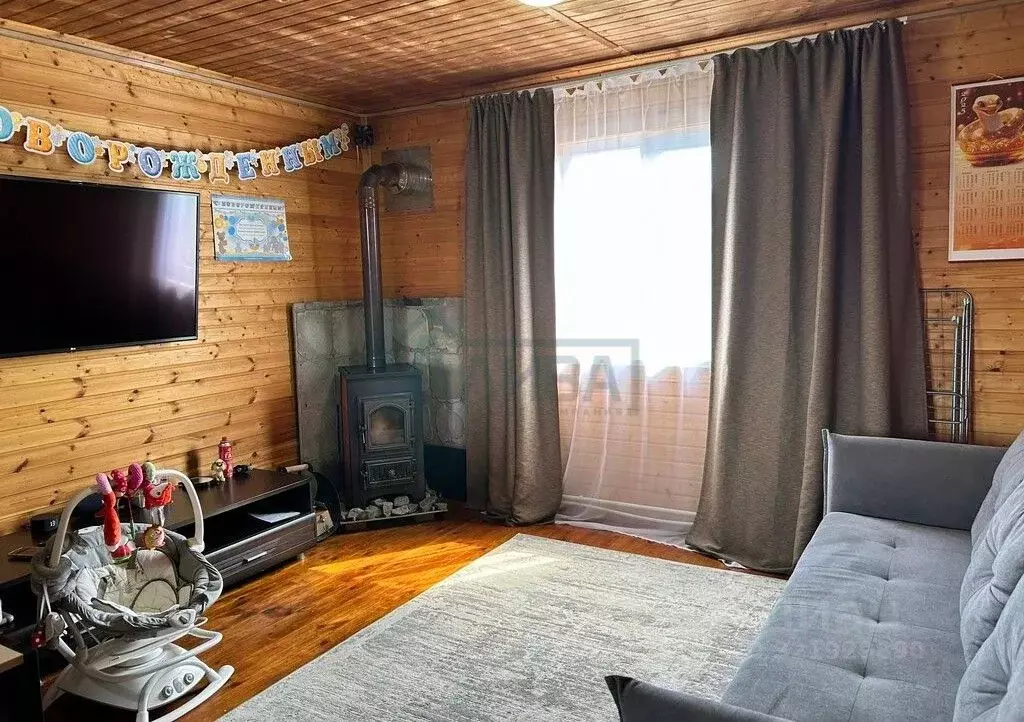 Дом в Ростовская область, пос. Матвеев Курган ул. Степная, 53 (70 м) - Фото 1