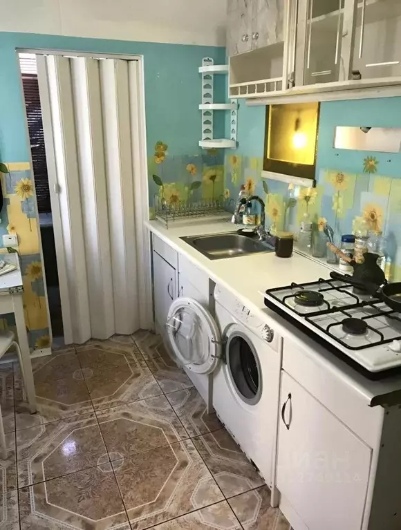 2-к кв. Крым, Феодосия бул. Адмиральский, 10А (36.0 м) - Фото 1