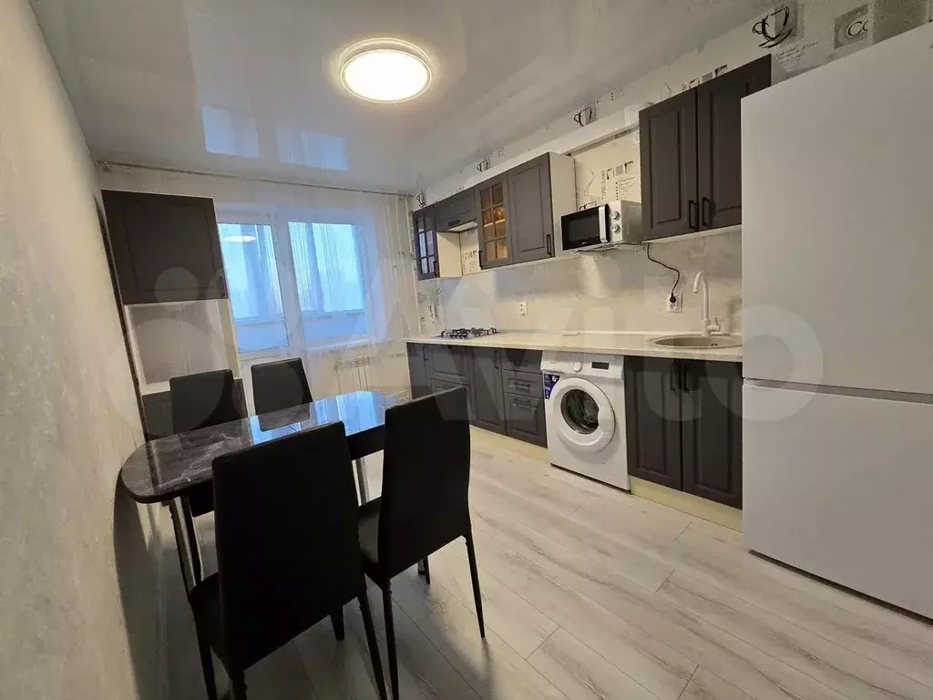 1-к. квартира, 45 м, 5/10 эт. - Фото 1