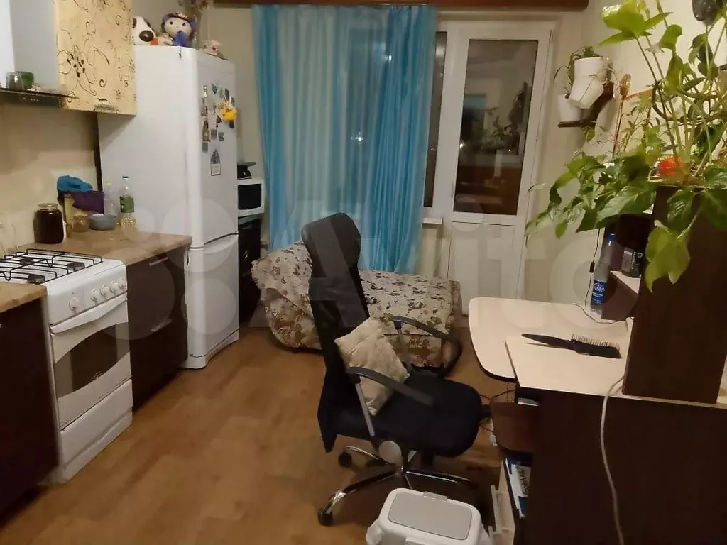 1-к. квартира, 43 м, 4/10 эт. - Фото 0