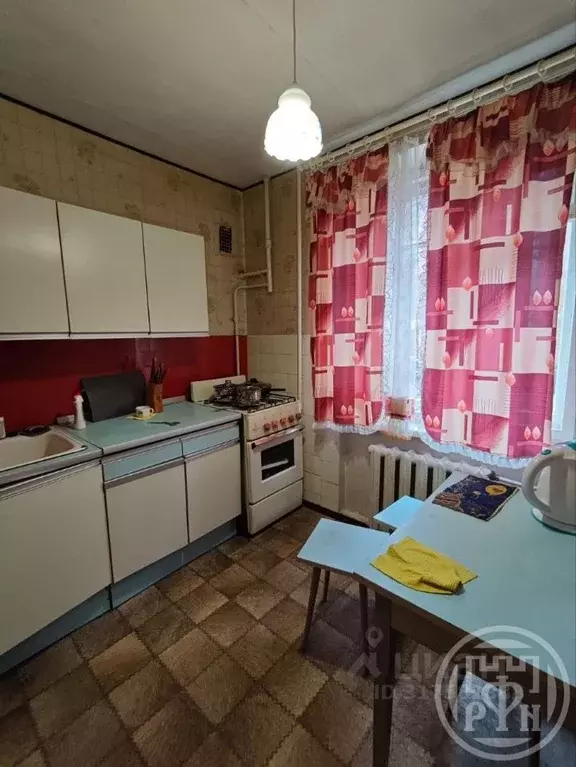 2-к кв. Санкт-Петербург, Санкт-Петербург, Кронштадт ул. Восстания, 26 ... - Фото 0