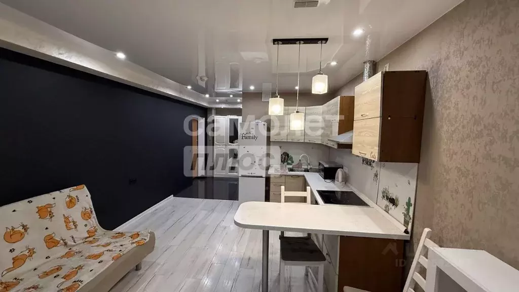 Студия Свердловская область, Екатеринбург ул. Летчиков, 7 (26.0 м) - Фото 1