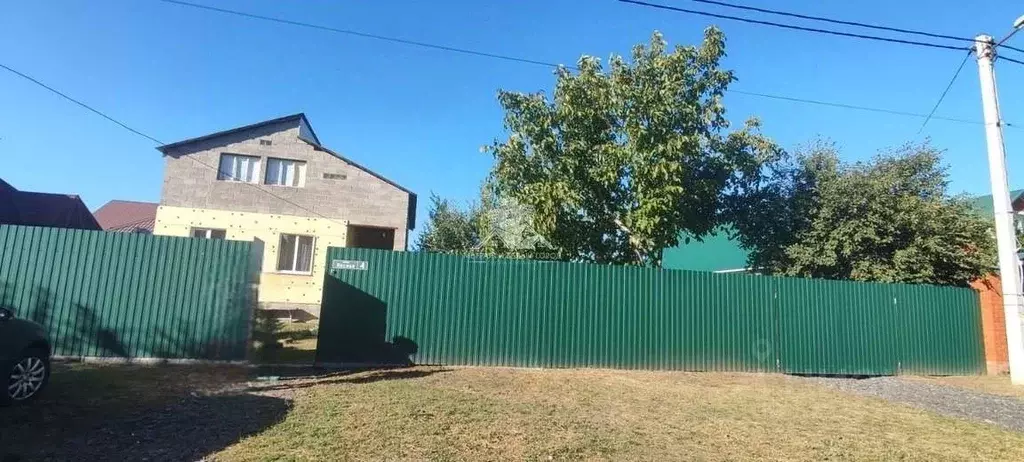 Дом в Белгородская область, Белгородский район, Тавровское с/пос, с. ... - Фото 1
