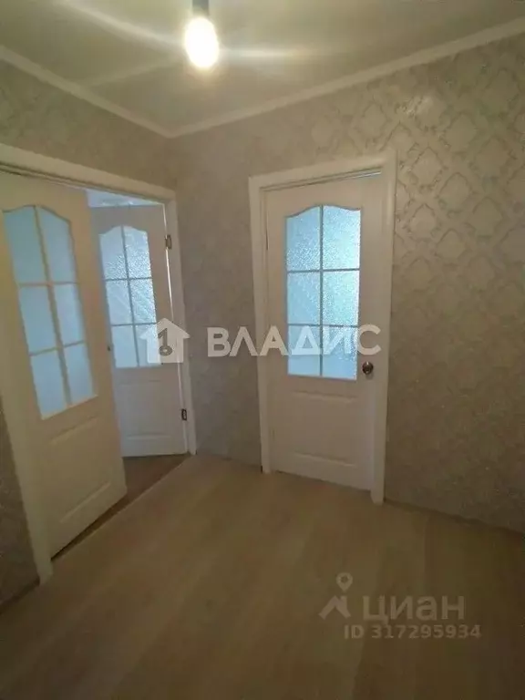 2-к кв. Белгородская область, Белгород Вокзальная ул., 33А (50.0 м) - Фото 0