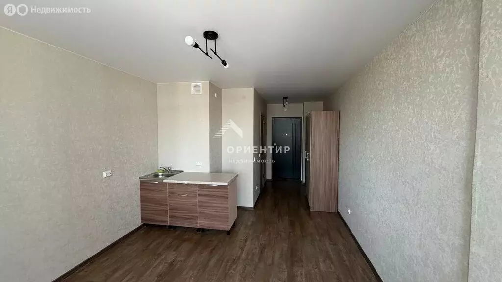 Квартира-студия: Екатеринбург, Рощинская улица, 21к2 (22 м) - Фото 2