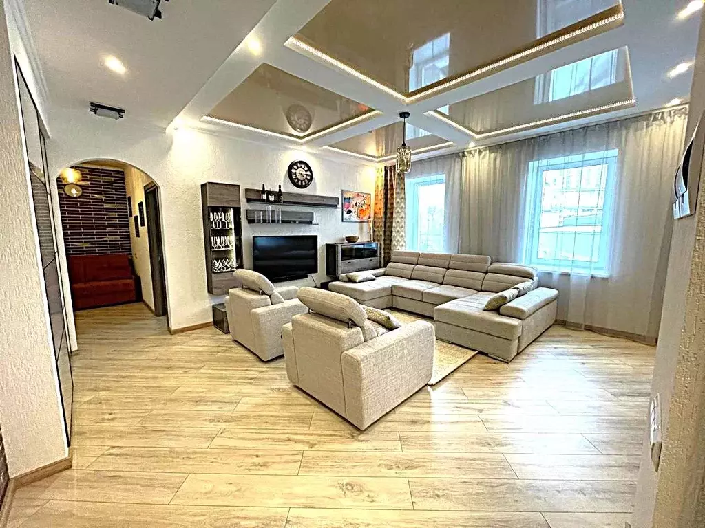 2-к кв. Москва Павелецкая пл., 1 (71.6 м) - Фото 1