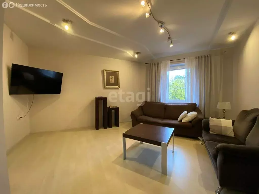 3-комнатная квартира: Калининград, Донская улица, 15 (105 м) - Фото 1