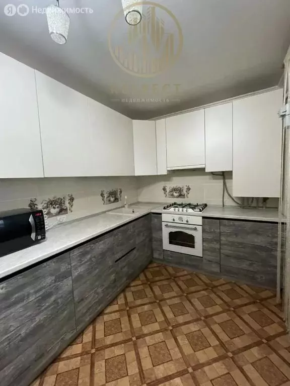 3-комнатная квартира: Кисловодск, Дарьяльский переулок, 10 (88.4 м) - Фото 1