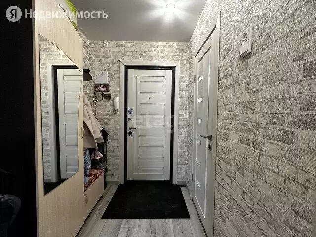 1-комнатная квартира: Ирбит, улица Маршала Жукова, 21 (33.5 м) - Фото 1