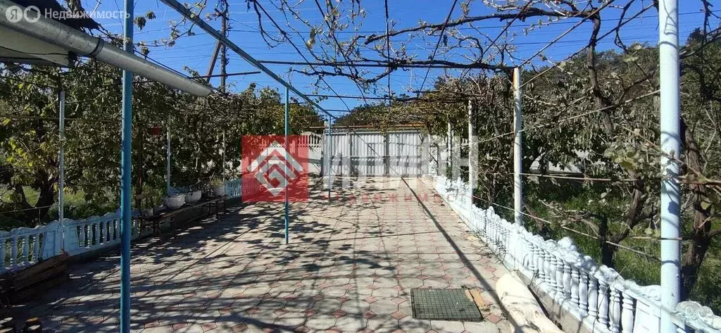 Дом в село Угловое, улица Комарова, 90 (81.7 м) - Фото 0