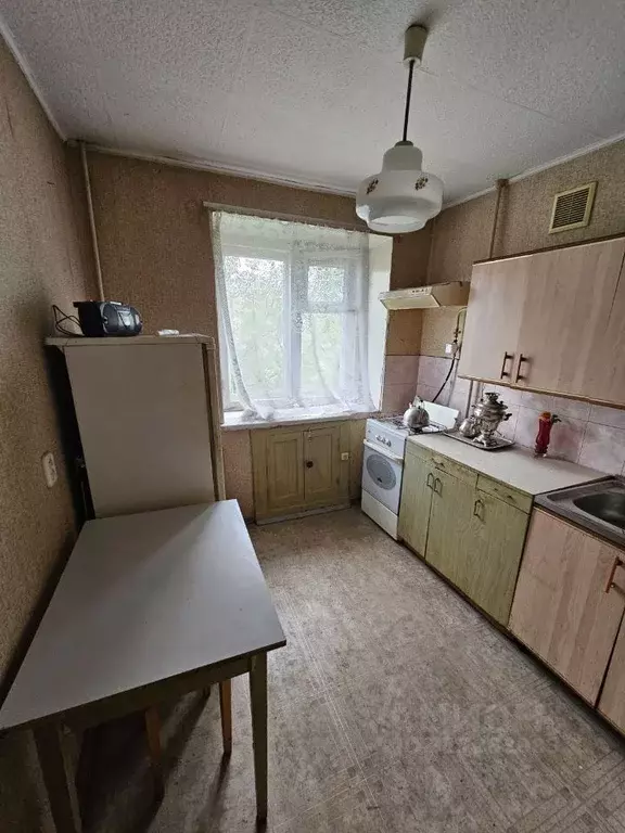 1-к кв. Омская область, Омск ул. 5-я Линия, 250 (30.0 м) - Фото 0