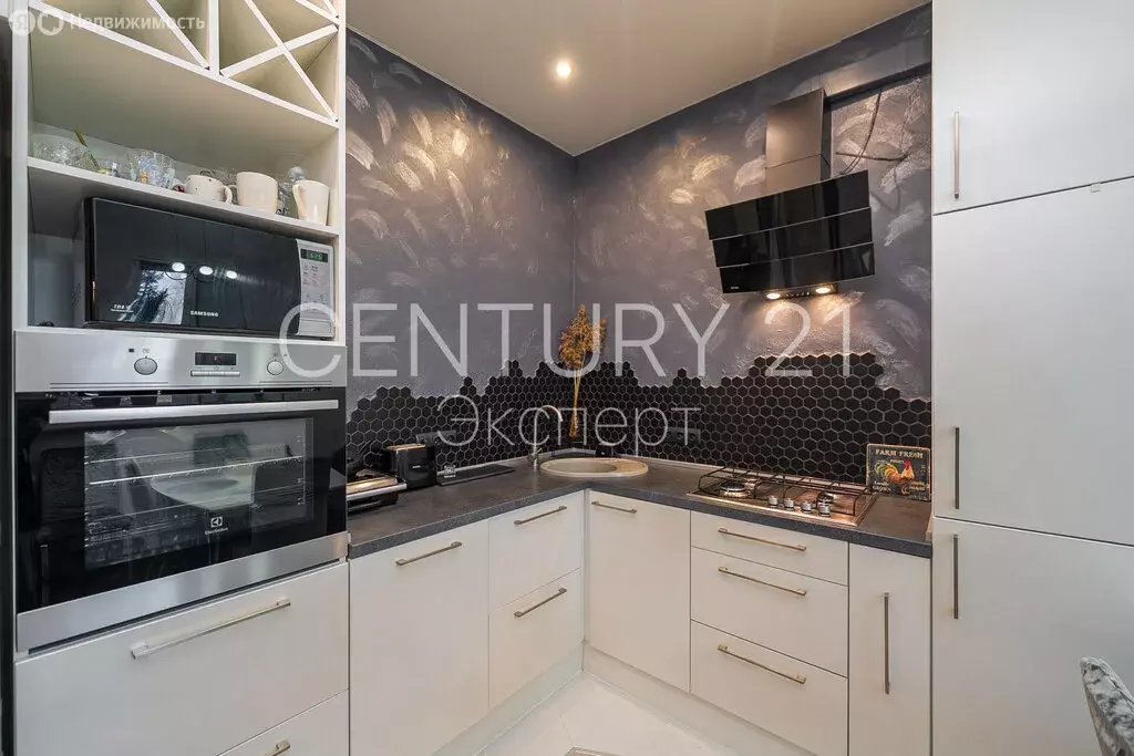 3-комнатная квартира: Зеленоградск, Центральная улица, 21 (83.9 м) - Фото 2