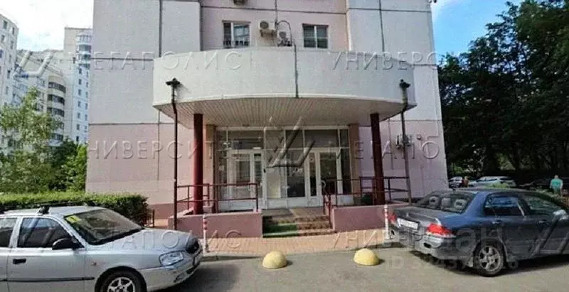 Торговая площадь в Москва Тарутинская ул., 4к2 (90 м) - Фото 1